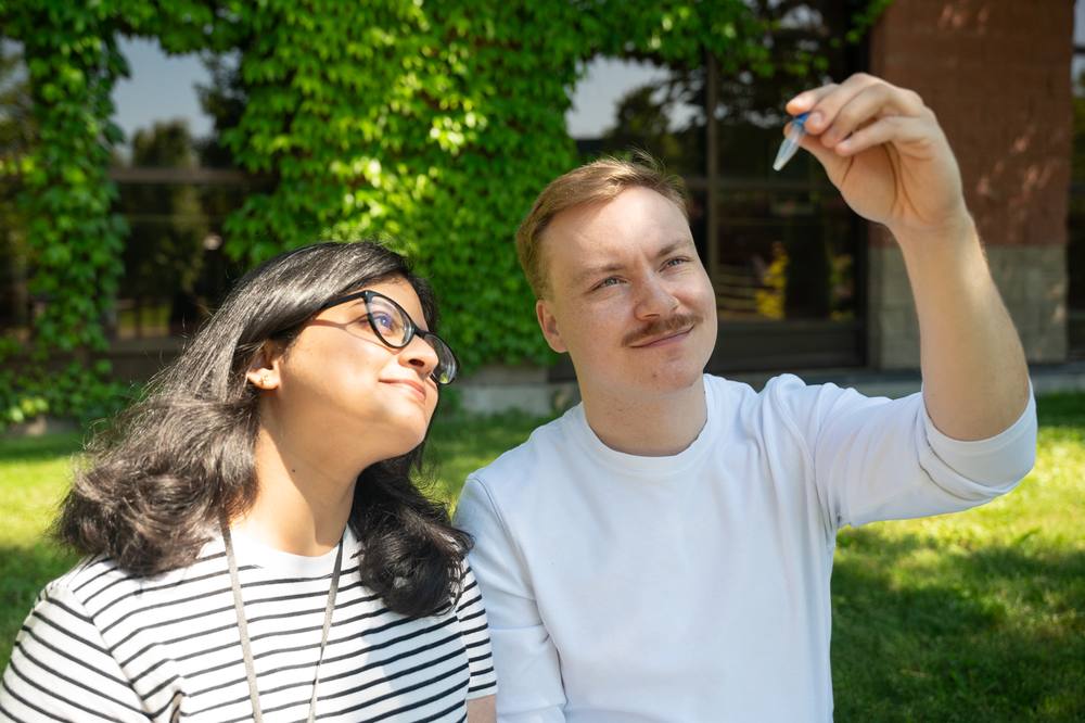 CBU students outside